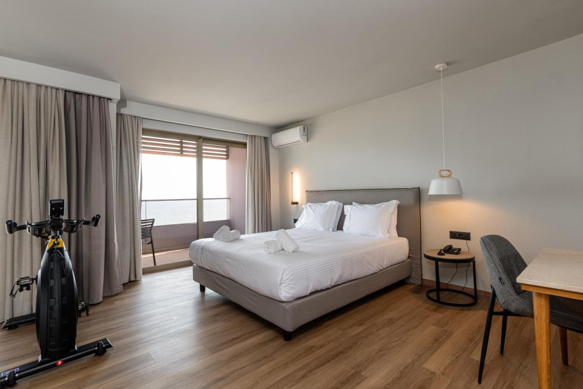 Iolida Beach By Smile Hotels Agia Marina  Room photo